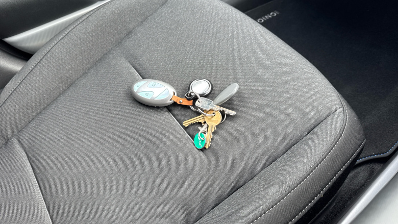 Hyundai IONIQ 6 168kW Premium 77kWh 4dr Auto Electric Saloon